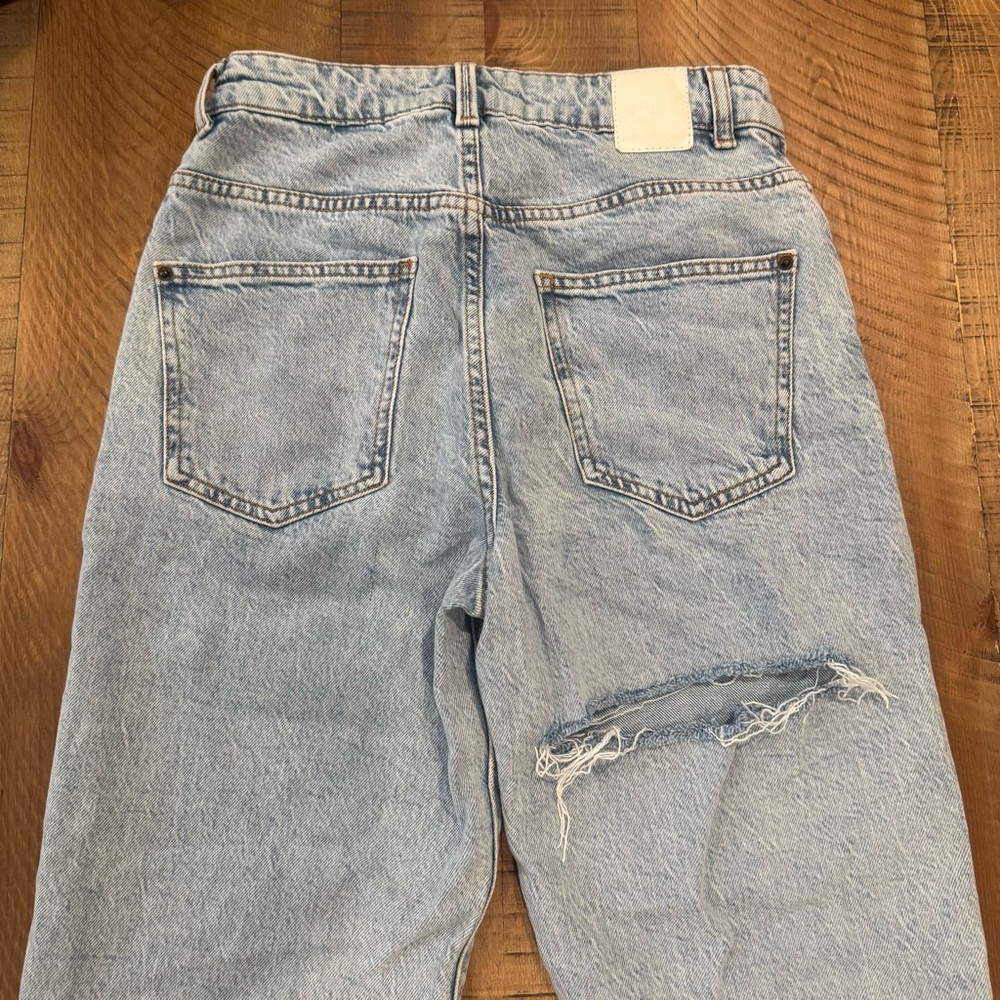 ZARA Mom Jeans Light Wash High Waist Tapered Leg Vintage Fit Size 4 EUR 36